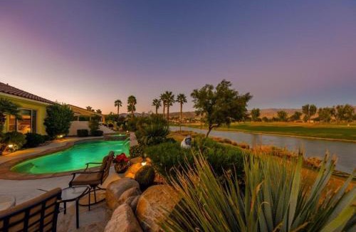 Indio House | Desert Fairway Oasis
