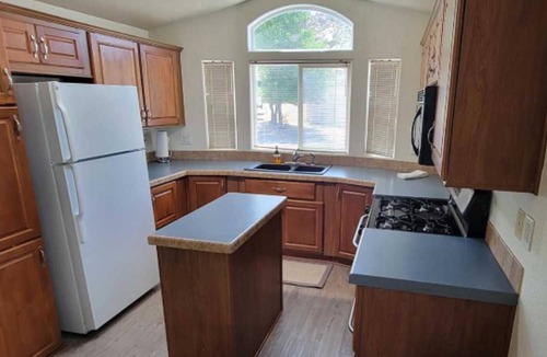 Jacumba RV Rental | Desert Haven Resort Perfect for Active Couples Seeking Adventure