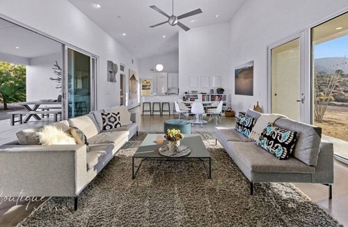 Joshua Tree Villa | Desert Villa Retreat Joshua Tree View