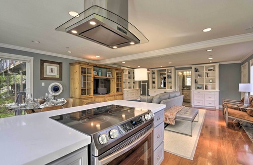 San Rafael Apartment | Designer Apartment < 1 Mile to Downtown San Rafael