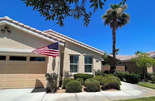 La Quinta House | Desirable 2BR, 2BA house with breathtaking views, putting green, and golf cart!n