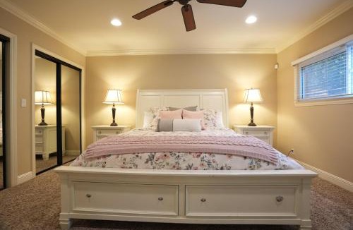 Northwest Anaheim House | Destination #03