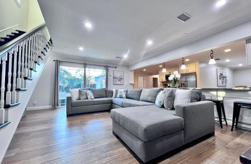 Southwest Anaheim House | Destination #28