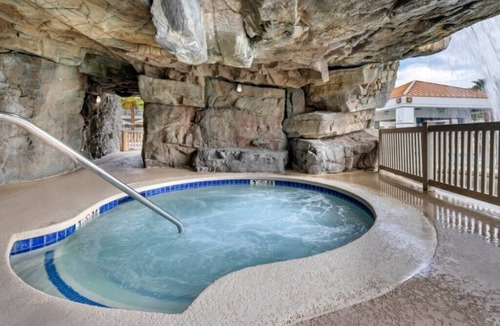 Canyon Corridor Villa | Diamond Resorts Palm Canyon Resort - Studio Junior Villa