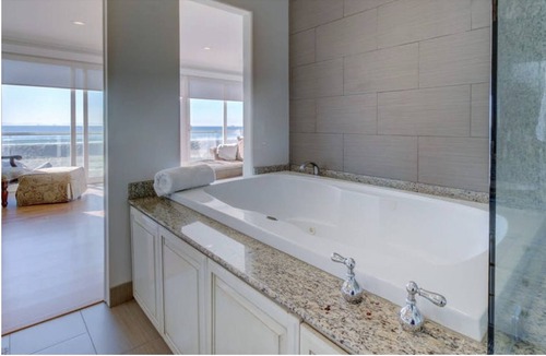 Sunset Beach House | Directly on the Sand - Beachfront Home in Sunset Beach CA