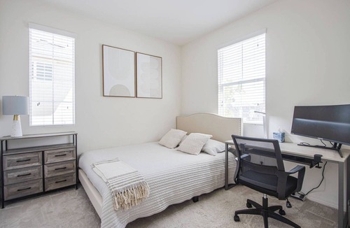 Upland House | Discover Elegance on Granada Rd