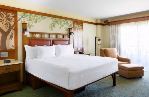 Anaheim Resort Hotel | Disney's Grand Californian Hotel & Spa