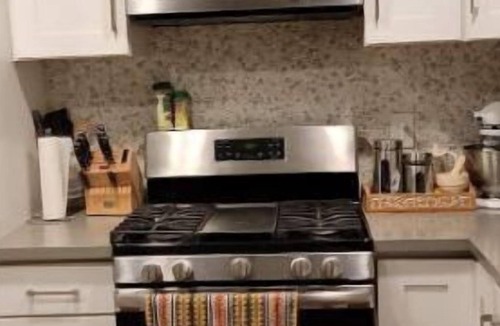 Buena Park Apartment | Disneyland Trip,The Source, Knott's Berry Farm