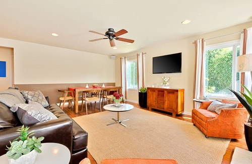 La Jolla Shores House | Dog-Friendly Home w/Fireplace, Gas Grill, Deck, Fast WiFi, Private Washer/Dryer