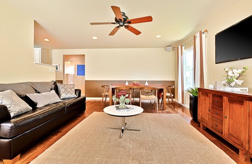 La Jolla Shores House | Dog-Friendly Home w/Fireplace, Gas Grill, Deck, Fast WiFi, Private Washer/Dryer