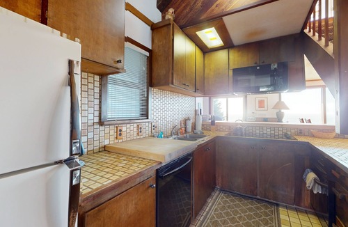 Westport House | Dog-Friendly Home w/Ocean Views, Private Hot Tub, Washer/Dryer, and Free WiFi