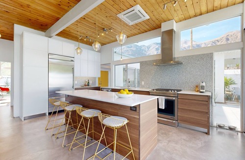 Vista Las Palmas House | Dog Friendly Iconic Krisel home w/fantastic pool, spa, firepit & mountain views