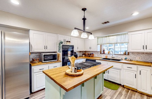 Crestline House | Dog-friendly water-view home near Lake Gregory with game room, fireplace, grill