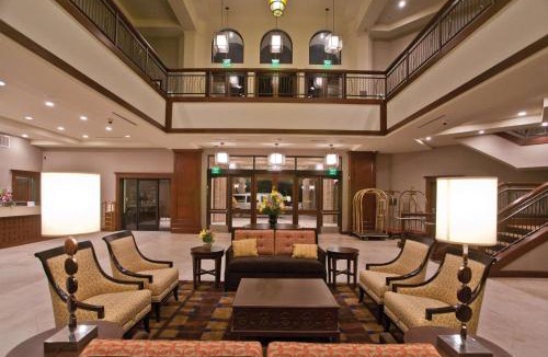 Montebello Hotel | DoubleTree by Hilton Rosemead
