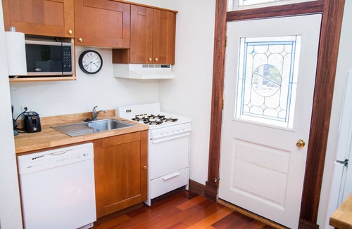Cortez Hill House | Downtown Historic Victorian Beauty!