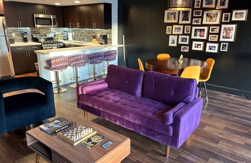 Los Angeles Apartment | Downtown Mamba Suite - LA- Free Parking