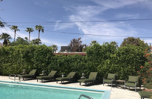 Warm Sands Villa | Downtown-PALM-SPRINGS-Get-AWAY