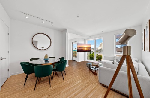 Downtown Apartment | Downtown Santa Monica Top Floor Ocean View 2BR/2BA