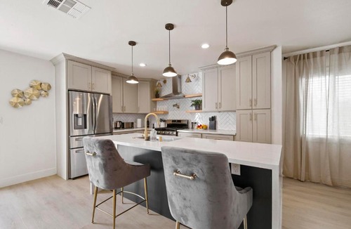 Northwest Torrance House | Dream Home Close to Manhattan Beach