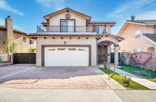 Inglewood House | Dreamscape LA - Main House Only