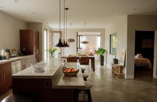 West Hollywood Bed & Breakfast | Dreamy Mid-Century Modern Pad