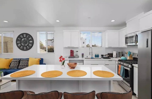 Downtown Los Angeles House | DTLA'S CLOSE TO USC, PHENOMENAL 4B4B PLACE