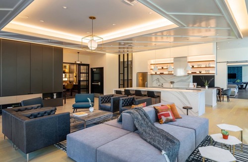 Historic Core Condo | DTLA Skyline View & Luxe 1Bd w/Private Balcony 🌟Stunning Brand New Condo🌟