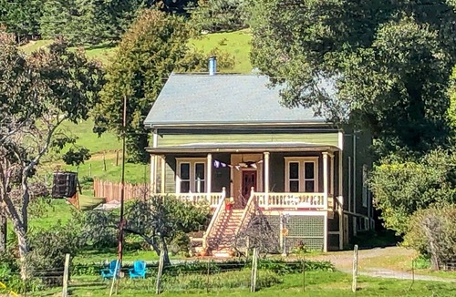 Cazadero House | Duncans Mills historic beauty with vast valley views & hot tub - pets ok!