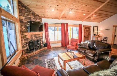 Castle Glen Estates House | Eagle Ridge Views-1648 by Big Bear Vacations