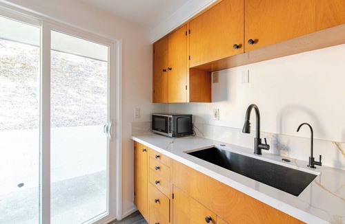 La Canada Flintridge House | Eagle's Nest