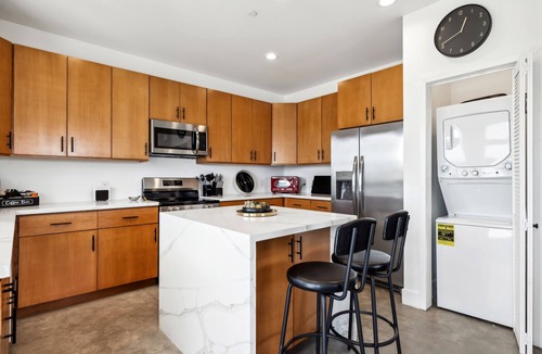 Yucca Valley House | Eagles View Desert House & Hot Tub - Serene & Stylish Retreat - near Joshua Tree