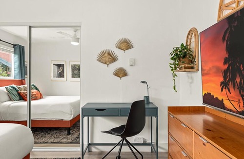 East Village Apartment | East Village Arts District, King Suite with Sofa Bed NRP23-01221