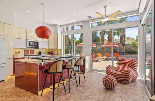 Sonora Sunrise House | Eat Play Love – Designer Palm Springs Home with Pool, Mountain Views, Games & Outdoor Dining