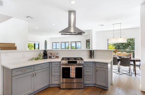 Los Feliz House | Edendale by AvantStay | Urban Hilltop Oasis w/Amazing Views in <3 of Los Feliz