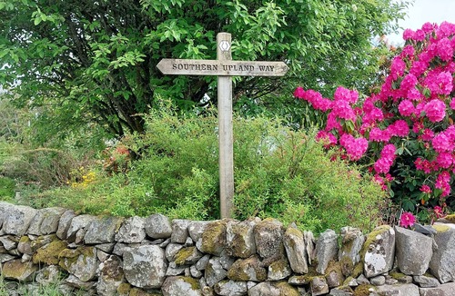 Saint John's Town of Dalry Cottage | EDGE HILL, pet friendly, with open fire in St. John's Town Of Dalry