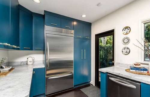 West Hollywood Villa | Edinburgh Villa - Gated Spanish Bungalow w/Modern Upgrades