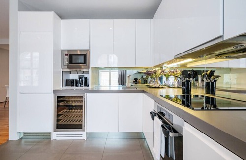 Queen's Gate Apartment | Elegant 2 Bedroom in South Kensington