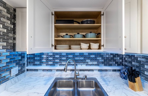 Pacific - Edison Condo | “Elegant Condo Steps from Americana”