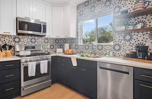 South Redlands Apartment | Elegant Paradise in Coveted Community!