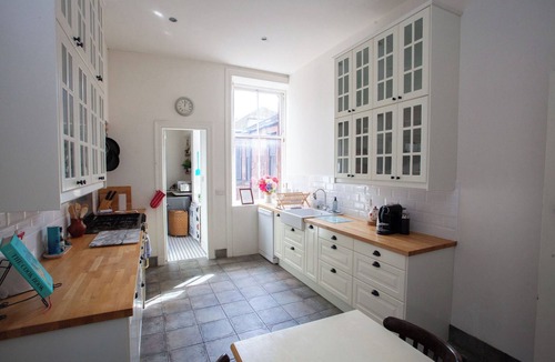 Dowanhill Apartment | Elegant Spacious Victorian Apartment With Amazing Views In Glasgow's West End