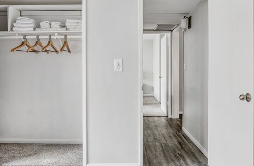 Hollywood Apartment | Elegant Studio City 3BR w/ Gym, Pool & W/D, near TJ & WF, by Blueground