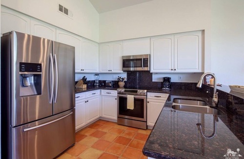 La Quinta Condo | Elegant updated 3 BD 3.5 BA 2400 Sq Foot condo 245304