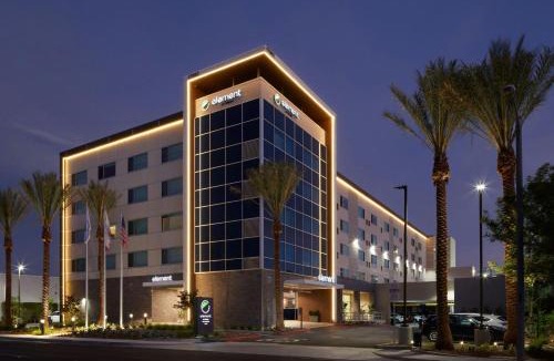 Irvine Business Complex Hotel | Element Irvine
