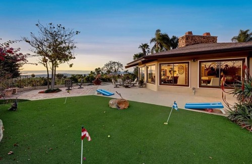 Vista House | Elevado Hills Family Getaway ~ Pool ~ Games ~ Pkg!