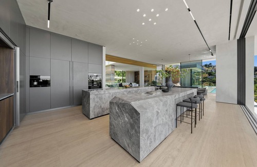 The Bird Streets Villa | Embodies Elegance, Sophistication, and Advanced Technology
