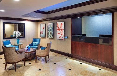 Village of La Jolla Hotel | Empress Hotel La Jolla