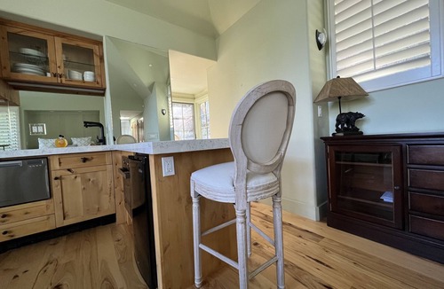 Carmel Apartment | Enchanted Cottage in the Forest