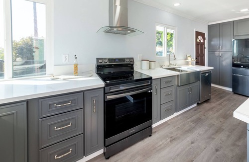 South Arroyo House | Enchanting 4-bedroom house with panoramic view in Pasadena.