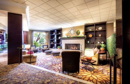 Anaheim Resort House | Enchanting Castle Resort Close to Disneyland! 3 Convenient Units | Outdoor Pool