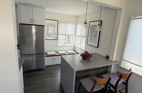 Eastside Apartment | Enchanting one bedroom apartment in Long Beach